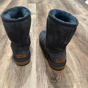 Womens navy ugg boots
